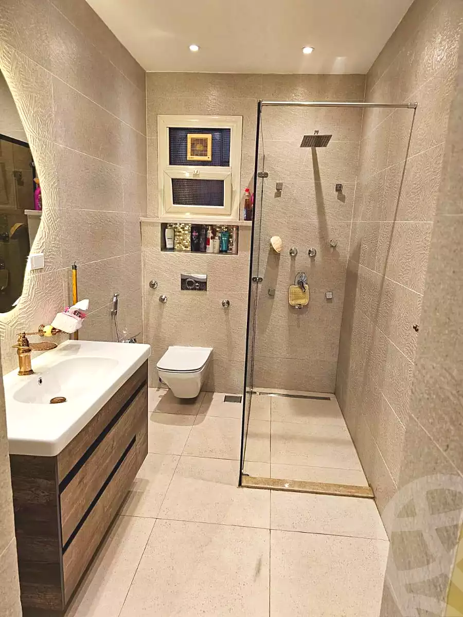 https://aqarmap.com.eg/en/listing/6667107-for-sale-cairo-new-cairo-jml-bd-lnsr