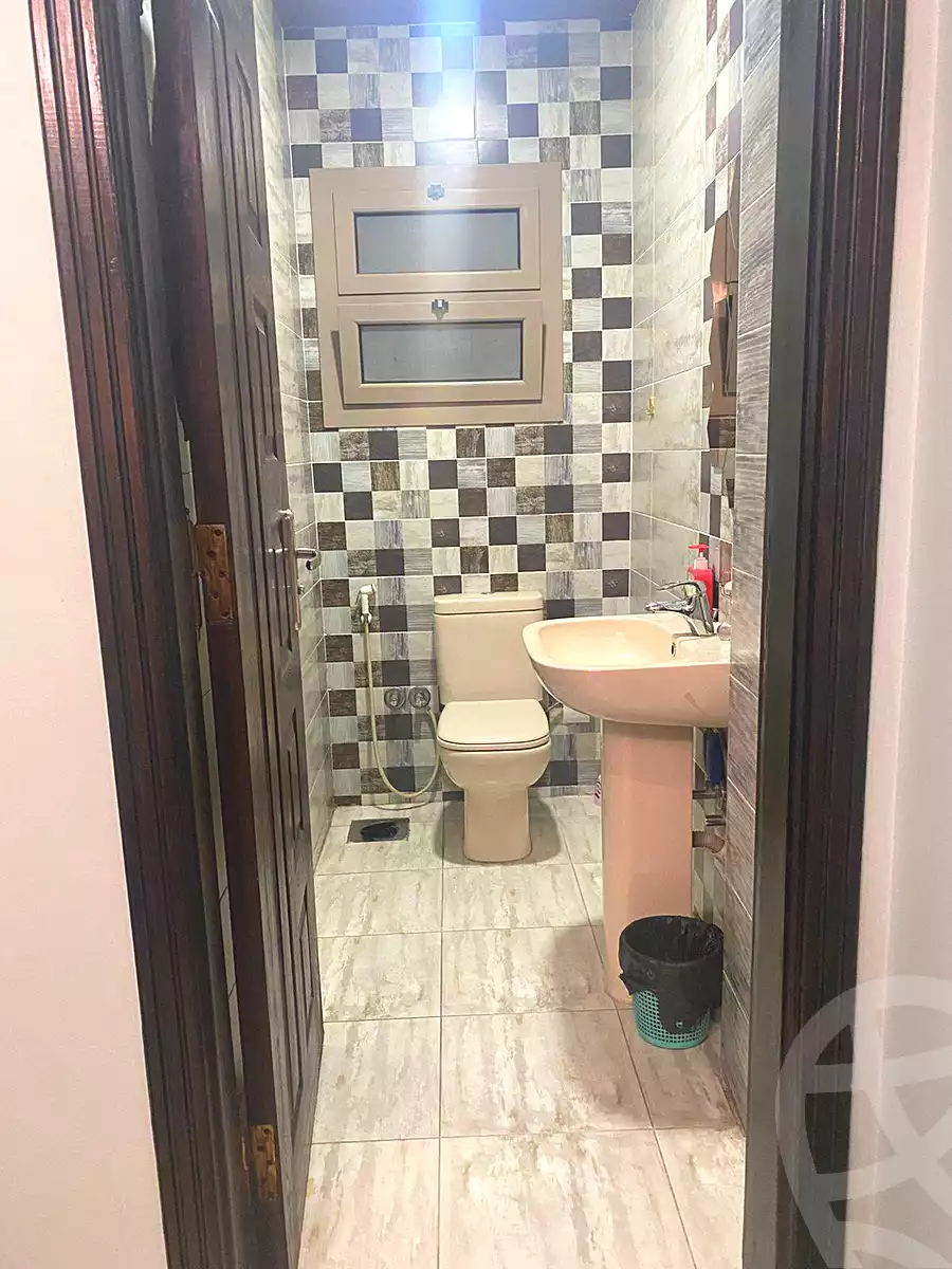https://aqarmap.com.eg/en/listing/6667261-for-sale-cairo-helwan-helwan-el-sharkeya-mostafa-safwat-st