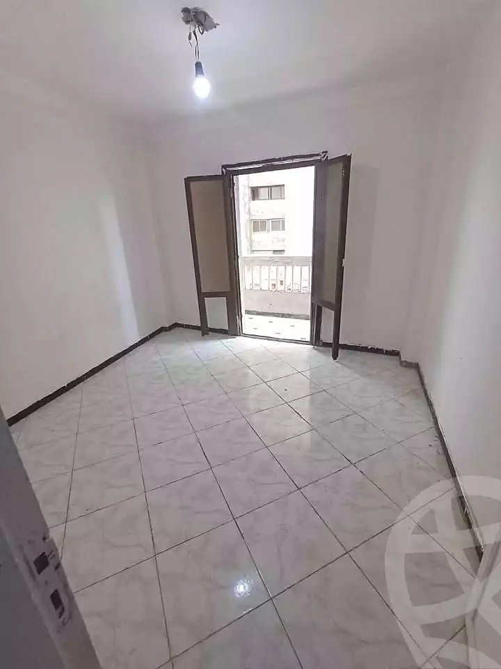https://aqarmap.com.eg/ar/listing/6667274-for-sale-alexandria-sydy-bshr-sydy-bshr-bhry-shr-khld-bn-lwlyd
