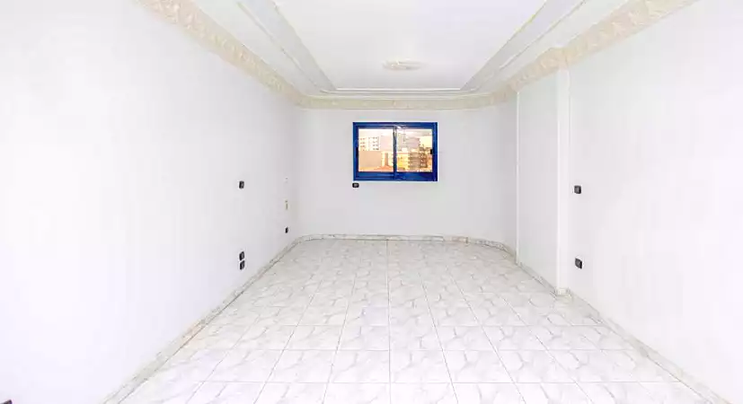 https://aqarmap.com.eg/ar/listing/6667348-for-sale-alexandria-moharram-bey