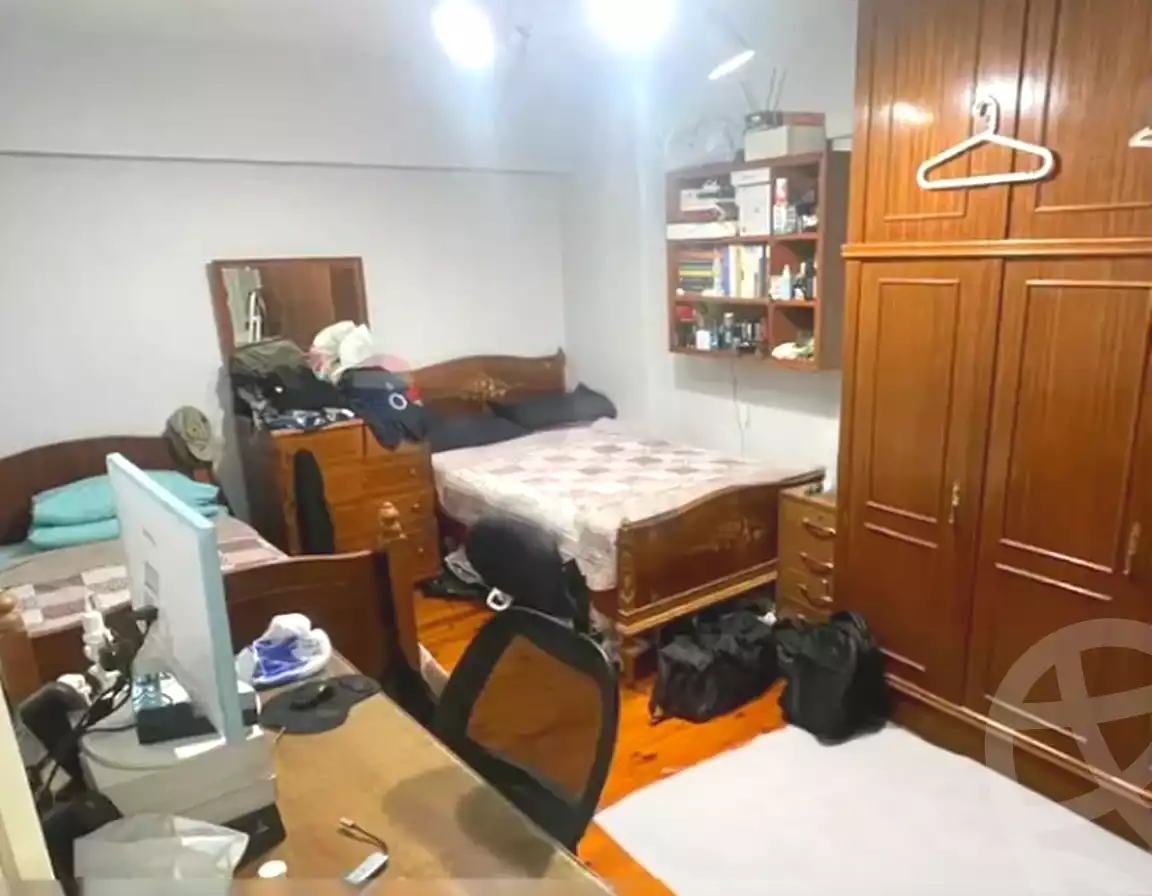 https://aqarmap.com.eg/ar/listing/6667414-for-sale-alexandria-ganaklis