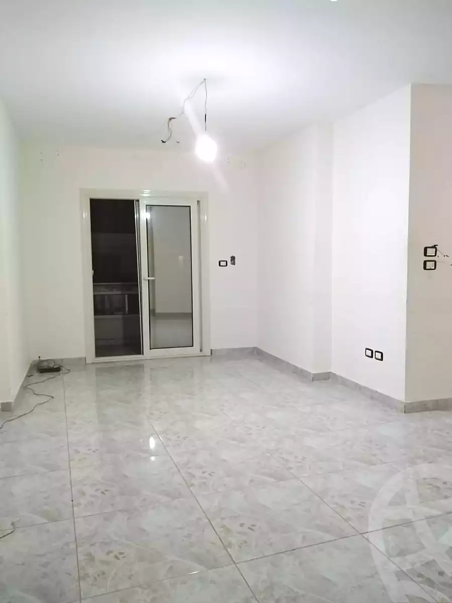 https://aqarmap.com.eg/ar/listing/6667481-for-rent-alexandria-sydy-bshr-sydy-bshr-bhry-khalil-hamada-st