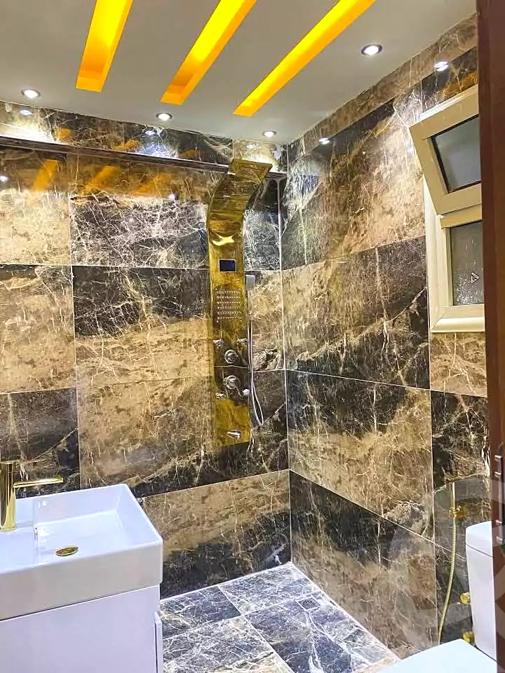 https://aqarmap.com.eg/ar/listing/6668043-for-sale-alexandria-l-jmy-lbytsh-bianchiii-el-bashwat-st