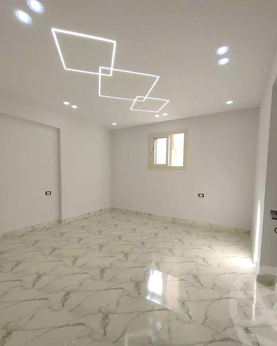 https://aqarmap.com.eg/ar/listing/6668075-for-sale-alexandria-l-jmy-lbytsh-ain-shams-st