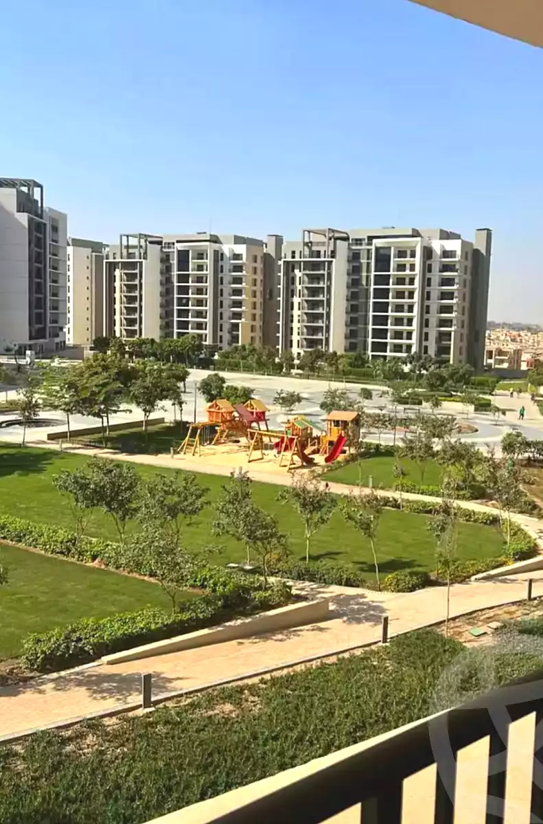https://aqarmap.com.eg/ar/listing/6668601-for-sale-cairo-el-sheikh-zayed-city-compounds-zyd-wr-llttwyr-park-towers-zed-el-sheikh-zayed-compound