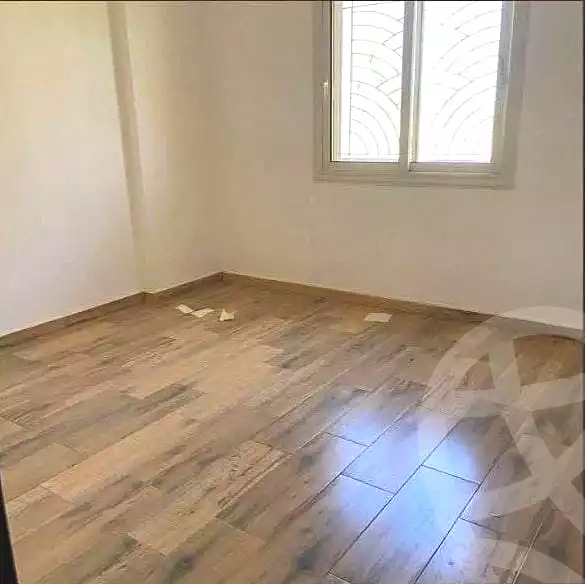 https://aqarmap.com.eg/ar/listing/6668685-for-sale-cairo-el-sheikh-zayed-city-lshykh-zyd-ljdyd-west-view-residence-hdp