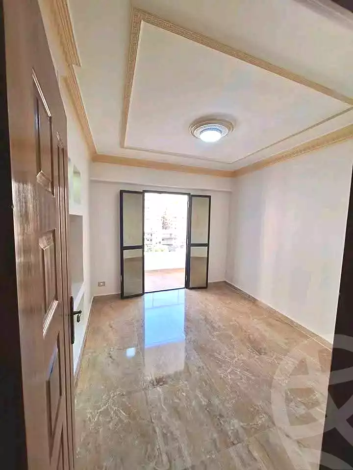 https://aqarmap.com.eg/ar/listing/6668798-for-sale-alexandria-sydy-bshr-sydy-bshr-bhry-street-16