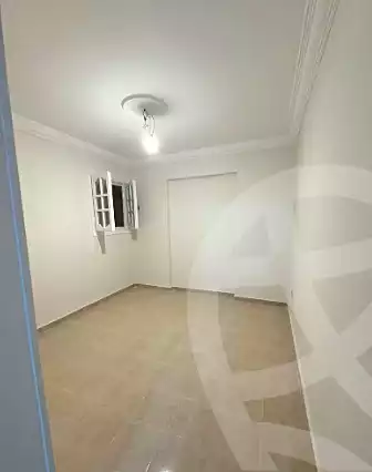https://aqarmap.com.eg/en/listing/6668876-for-sale-alexandria-sydy-bshr-sydy-bshr-bhry-shr-khld-bn-lwlyd