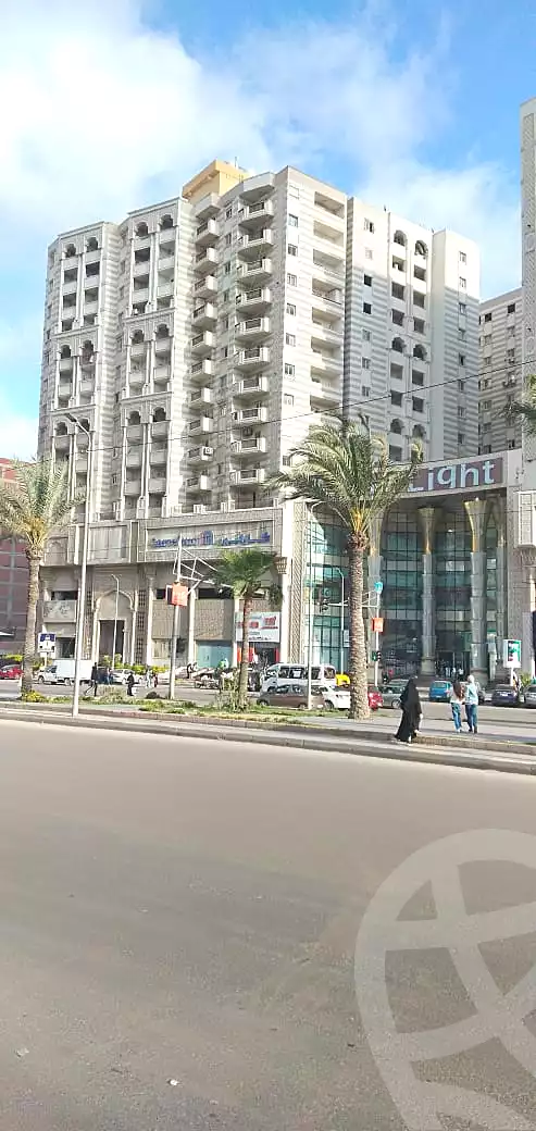 https://aqarmap.com.eg/ar/listing/6669238-for-sale-alexandria-lsywf-city-light-mall
