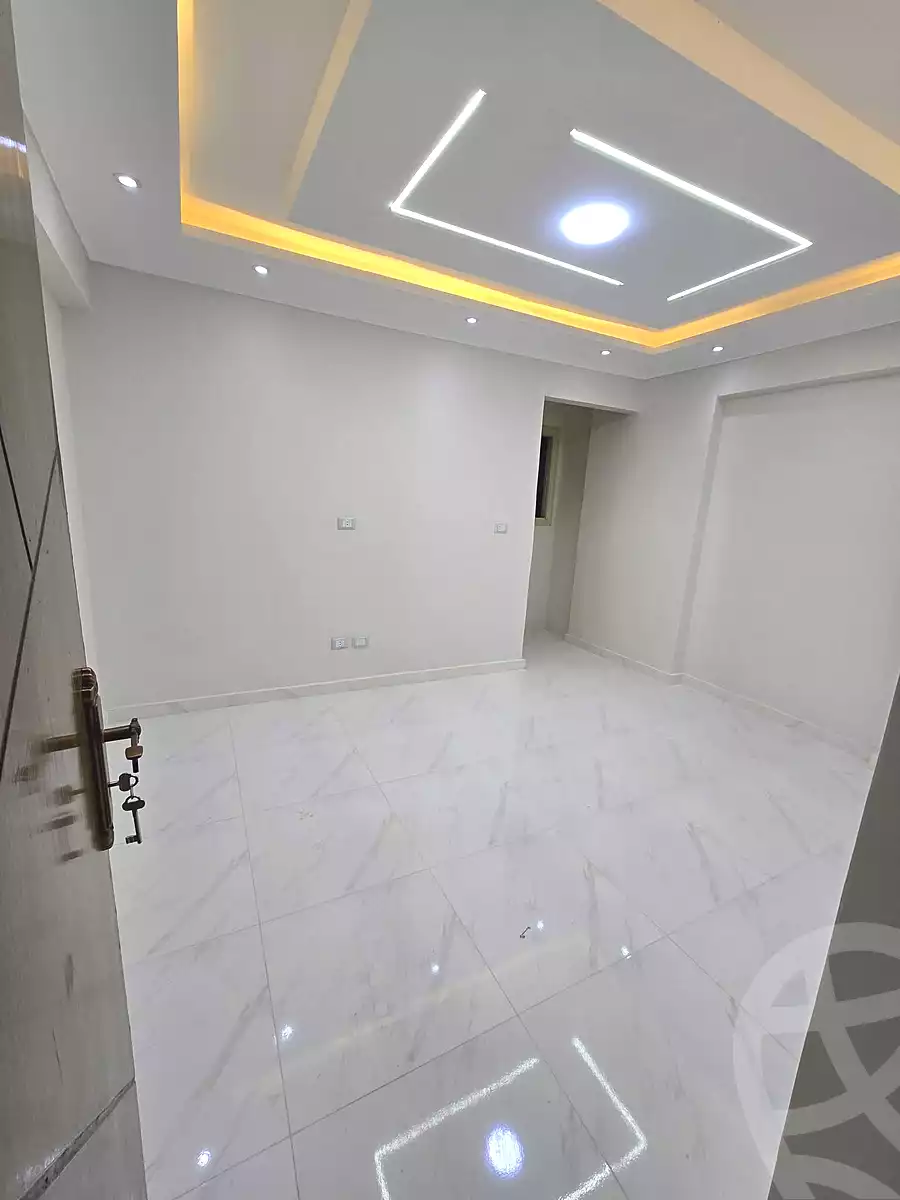https://aqarmap.com.eg/ar/listing/6669933-for-sale-alexandria-sydy-bshr-sydy-bshr-bhry-shr-mhmwd-l-yswy