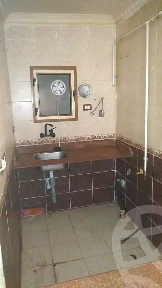 https://aqarmap.com.eg/ar/listing/6670284-for-sale-alexandria-sydy-bshr-sydy-bshr-bhry-shr-mhmwd-l-yswy
