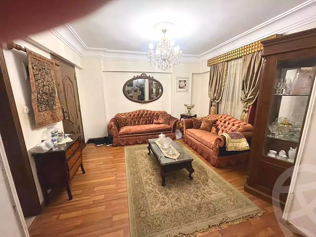 https://aqarmap.com.eg/ar/listing/6670434-for-sale-alexandria-miami-ahmed-hamdy-st