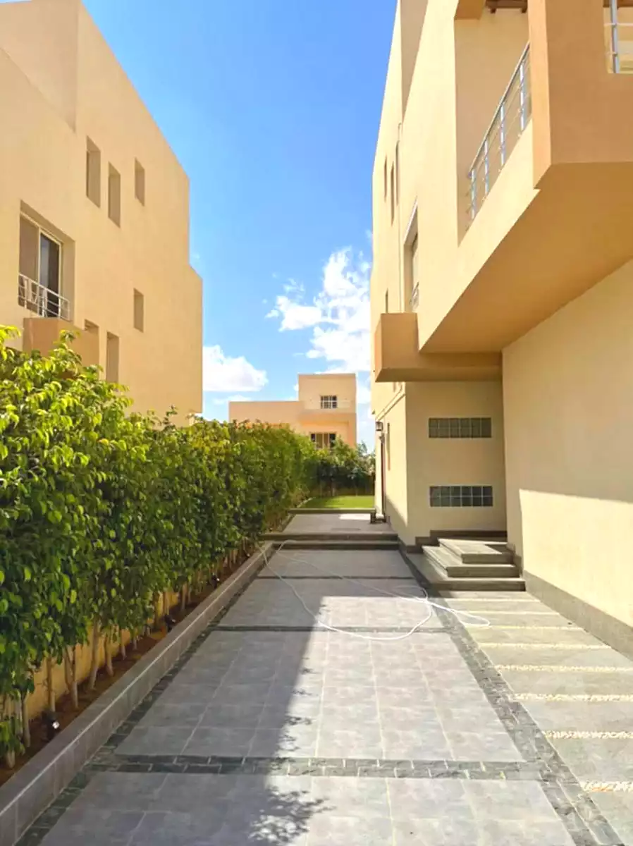 https://aqarmap.com.eg/ar/listing/6670660-for-rent-cairo-6th-of-october-compounds-grand-heights