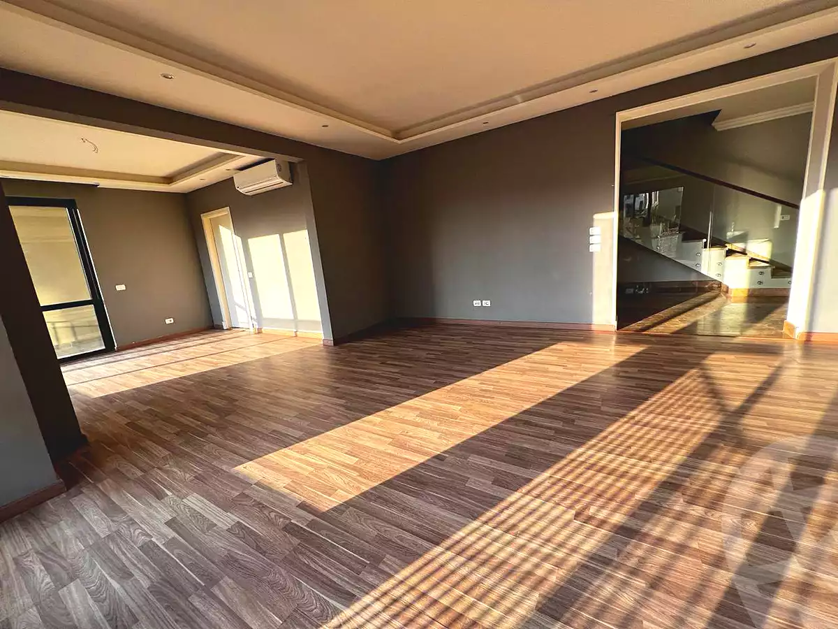 https://aqarmap.com.eg/ar/listing/6670816-for-rent-cairo-el-sheikh-zayed-city-compounds-kmbwnd-wyst-twn-swdyk