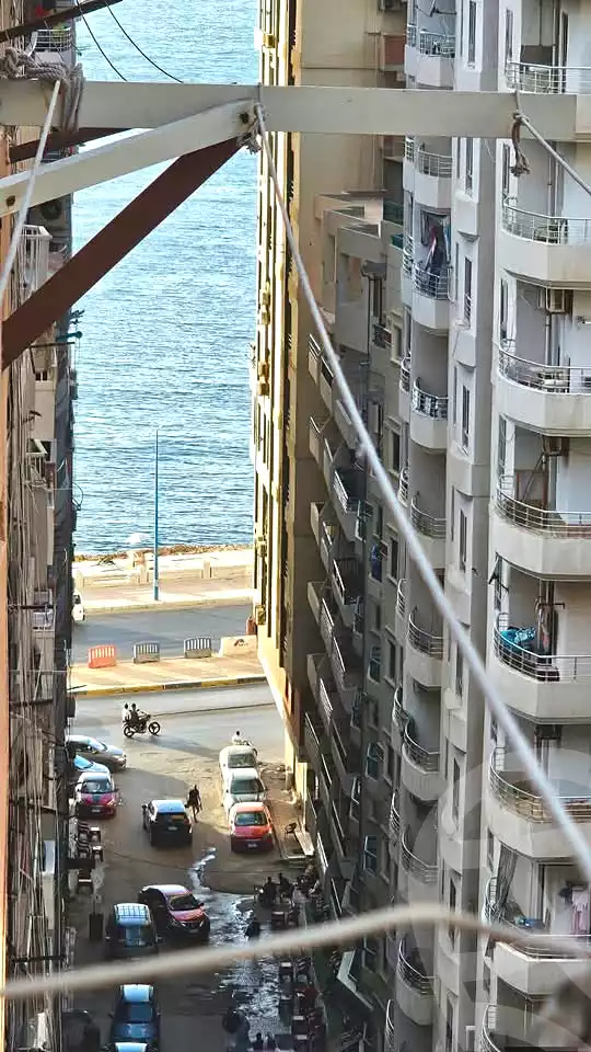 https://aqarmap.com.eg/ar/listing/6670833-for-sale-alexandria-sydy-bshr-sydy-bshr-bhry