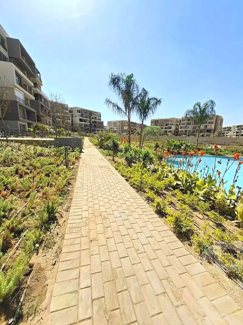 https://aqarmap.com.eg/ar/listing/6671689-for-sale-cairo-new-cairo-compounds-trio-gardens