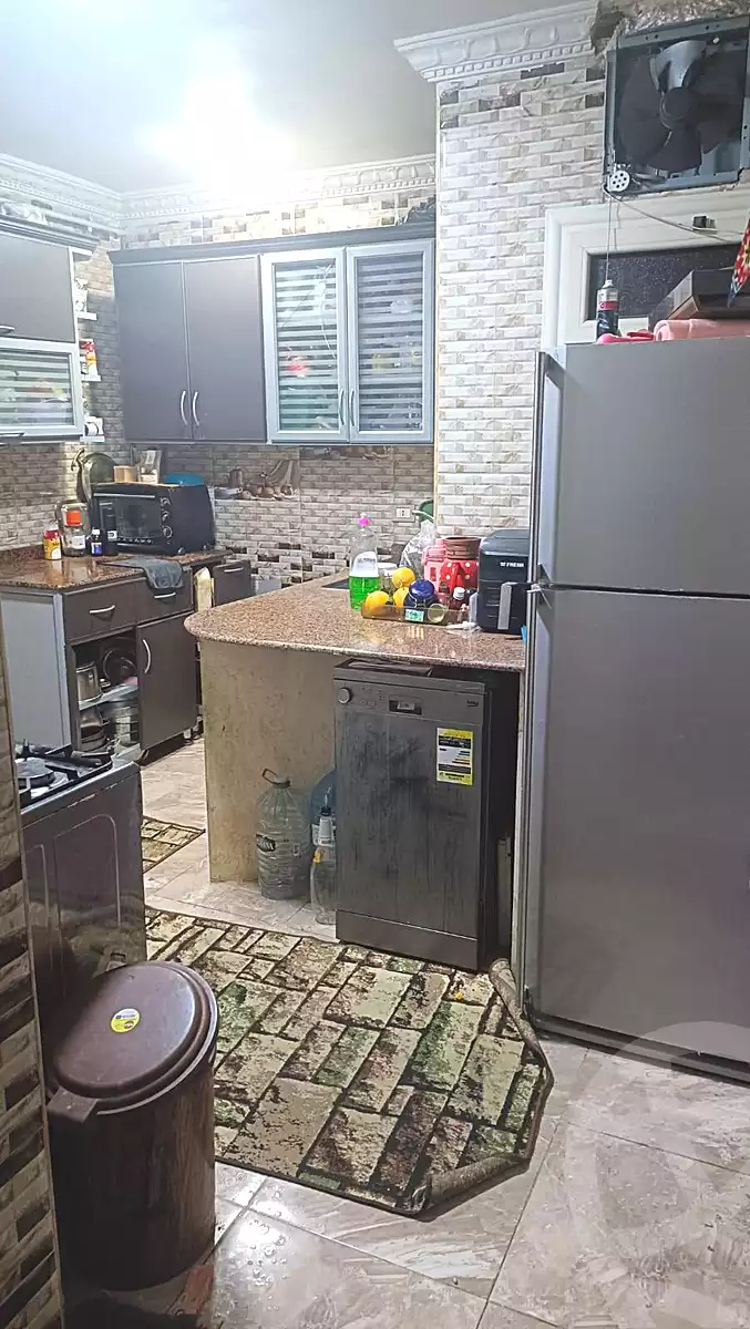 https://aqarmap.com.eg/ar/listing/6672768-for-sale-cairo-helwan-helwan-el-sharkeya-mostafa-safwat-st