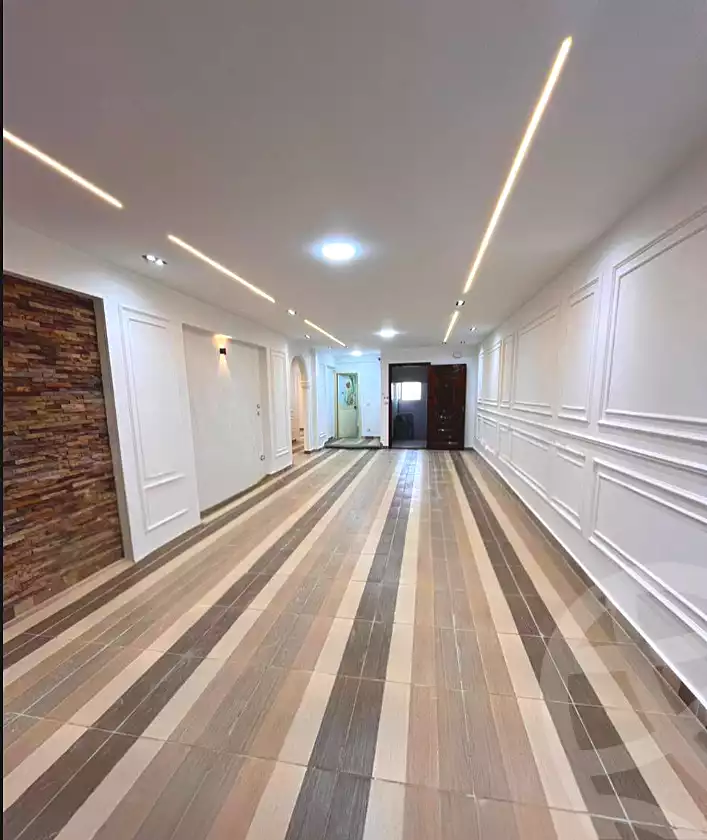 https://aqarmap.com.eg/ar/listing/6672842-for-sale-alexandria-l-jmy-lbytsh-el-reyad-st