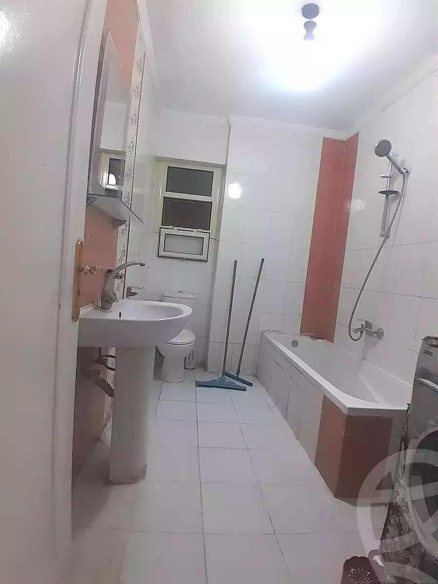 https://aqarmap.com.eg/ar/listing/6673234-for-sale-alexandria-el-asafra-l-sfr-bhry-el-geish-rd