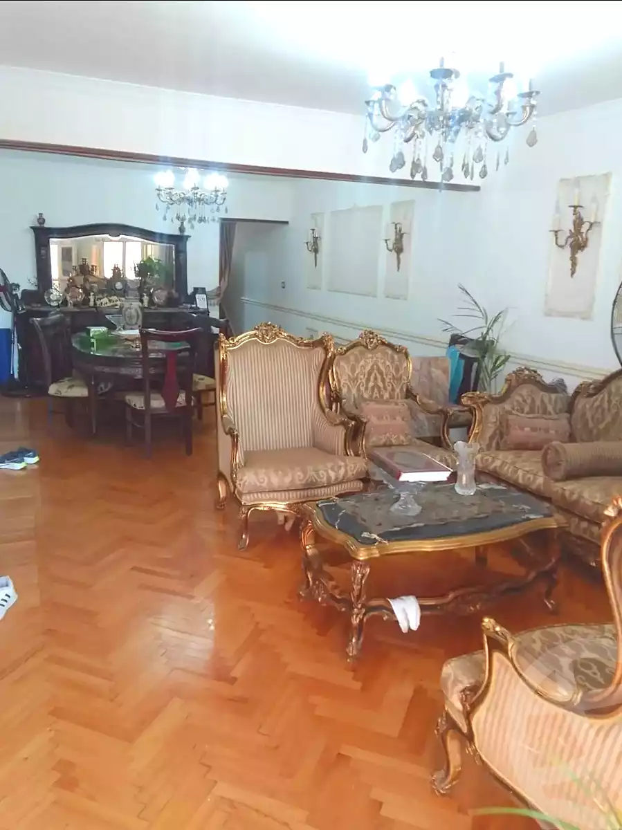 https://aqarmap.com.eg/ar/listing/6673672-for-sale-alexandria-sydy-bshr-sydy-bshr-bhry-shr-mhmwd-l-yswy