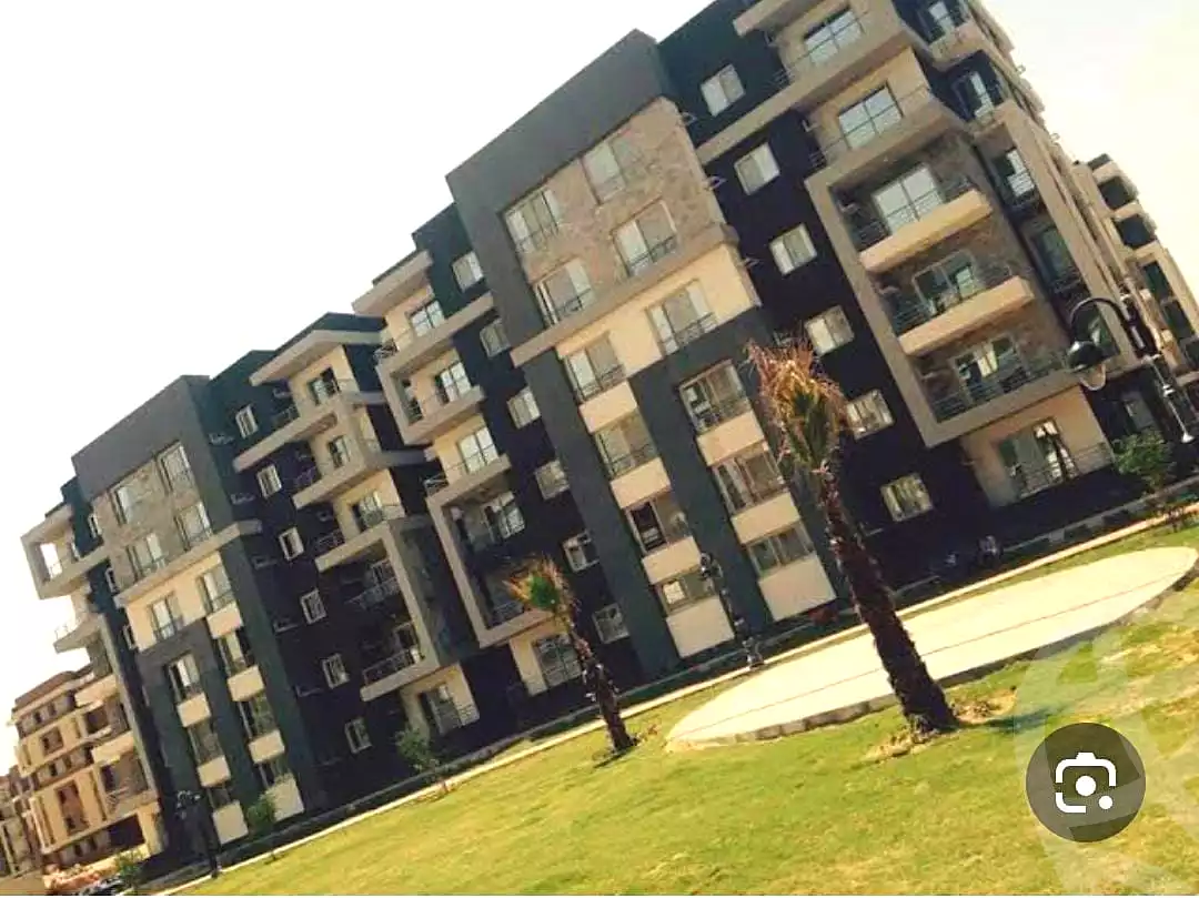 https://aqarmap.com.eg/en/listing/6673727-for-sale-cairo-el-sheikh-zayed-city-compounds-jn-zyd