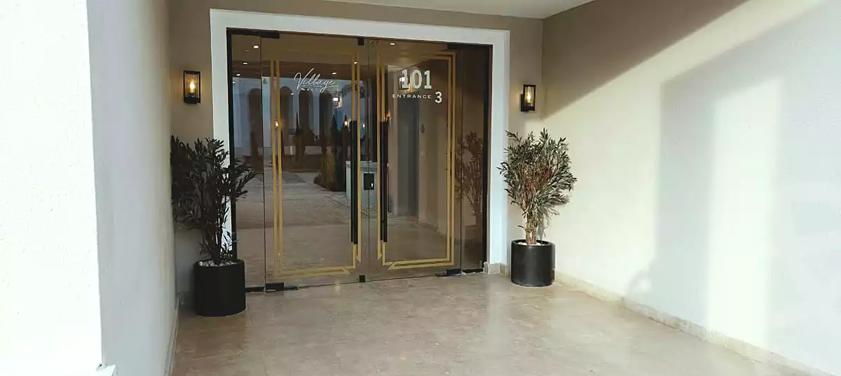 https://aqarmap.com.eg/en/listing/6674205-for-sale-cairo-el-sheikh-zayed-city-compounds-kmbwnd-fyldj-wyst-dr-llttwyr