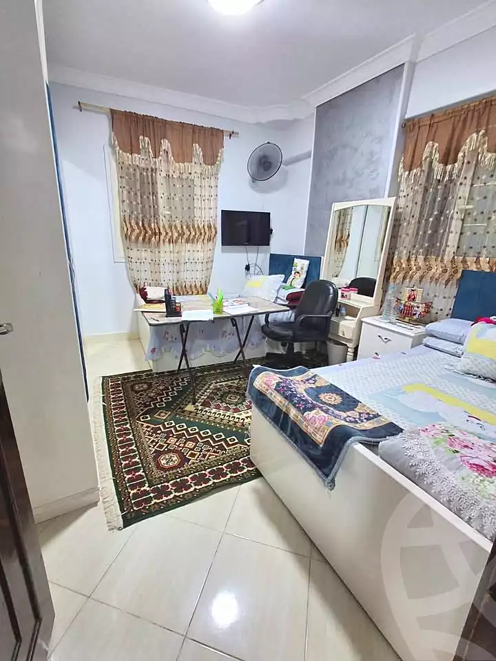 https://aqarmap.com.eg/ar/listing/6674840-for-sale-alexandria-l-jmy-lbytsh-ibrahim-othman-st