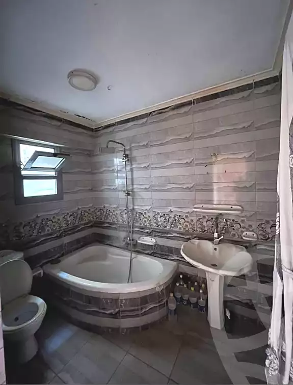https://aqarmap.com.eg/ar/listing/6674961-for-sale-alexandria-l-jmy-lbytsh-al-kaada-st