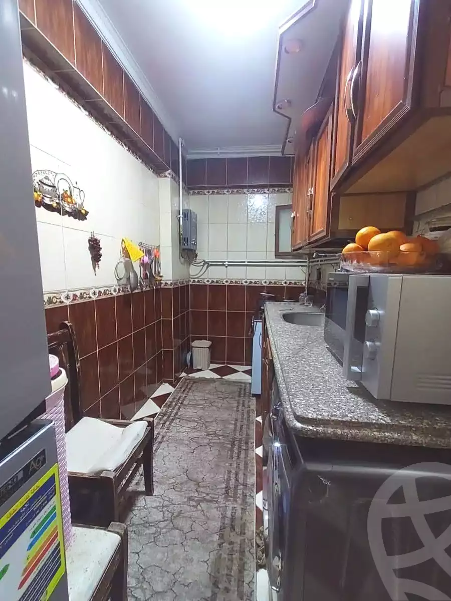 https://aqarmap.com.eg/ar/listing/6675235-for-sale-alexandria-bahray-el-anfoshy-sidi-abou-el-abbas-st