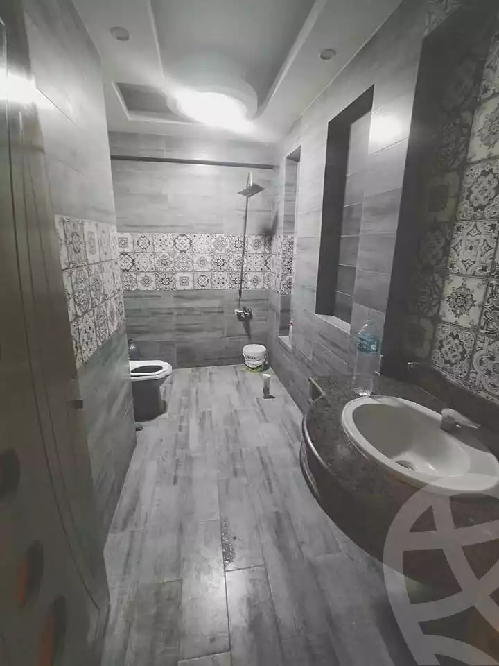 https://aqarmap.com.eg/ar/listing/6675324-for-sale-alexandria-l-jmy-lbytsh-ain-shams-st
