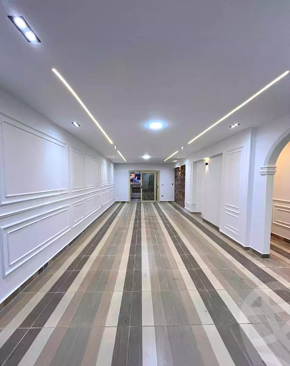 https://aqarmap.com.eg/ar/listing/6675379-for-sale-alexandria-l-jmy-lbytsh-el-reyad-st
