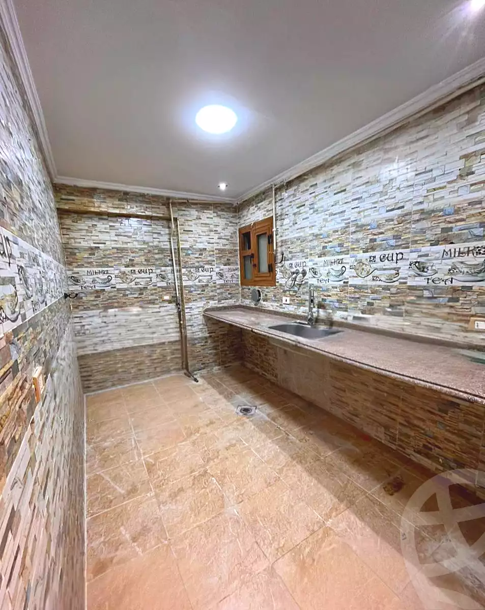 https://aqarmap.com.eg/ar/listing/6675379-for-sale-alexandria-l-jmy-lbytsh-el-reyad-st