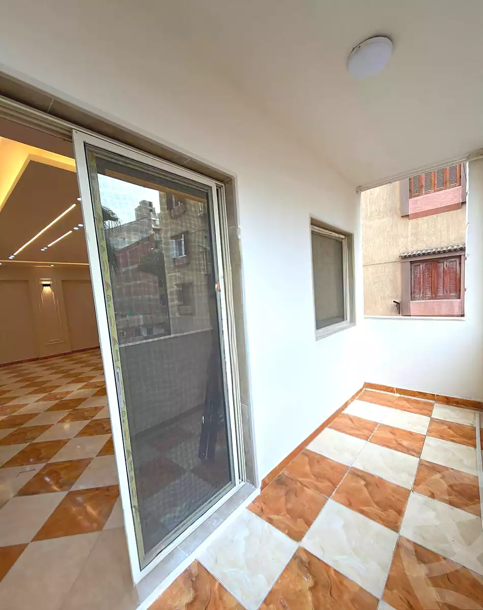 https://aqarmap.com.eg/ar/listing/6675386-for-sale-alexandria-l-jmy-lbytsh-mahmoud-awad-st