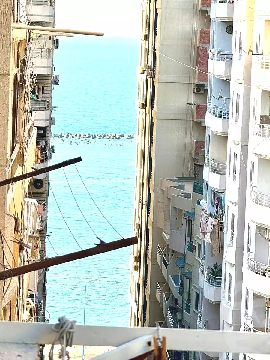 https://aqarmap.com.eg/ar/listing/6675579-for-sale-alexandria-sydy-bshr-sydy-bshr-bhry