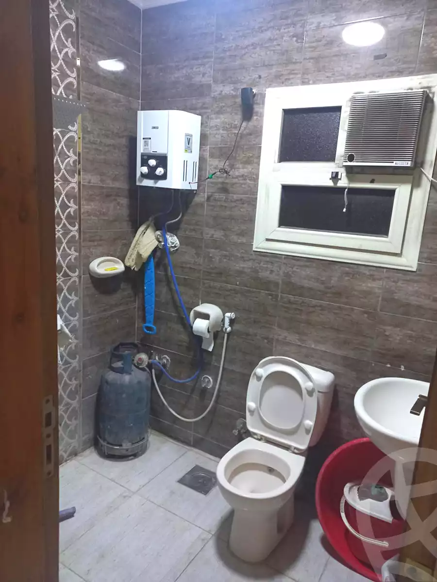 https://aqarmap.com.eg/ar/listing/6675719-for-sale-cairo-helwan-helwan-el-sharkeya-heidar-st