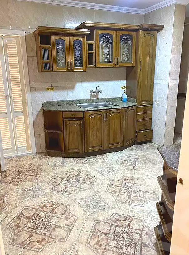 https://aqarmap.com.eg/ar/listing/6675957-for-rent-alexandria-sydy-bshr