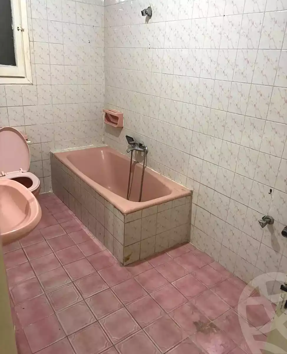 https://aqarmap.com.eg/en/listing/6676146-for-sale-alexandria-moharram-bey