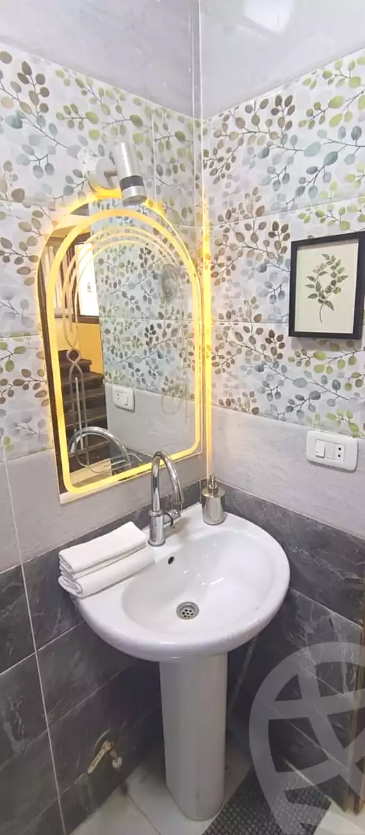 https://aqarmap.com.eg/ar/listing/6676271-for-rent-cairo-manial-kwrnysh-lmnyl