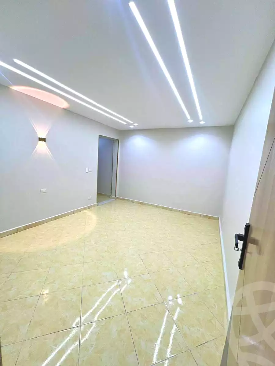 https://aqarmap.com.eg/en/listing/6676364-for-sale-alexandria-miami-mohammed-galal-hammad-st