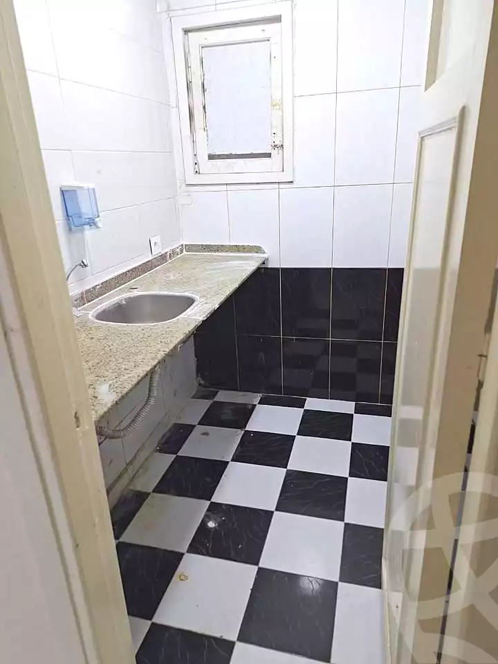 https://aqarmap.com.eg/en/listing/6676635-for-sale-alexandria-sydy-bshr-sydy-bshr-bhry-shr-mhmwd-l-yswy