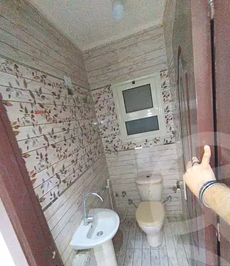 https://aqarmap.com.eg/ar/listing/6676702-for-rent-cairo-helwan-sherif-st