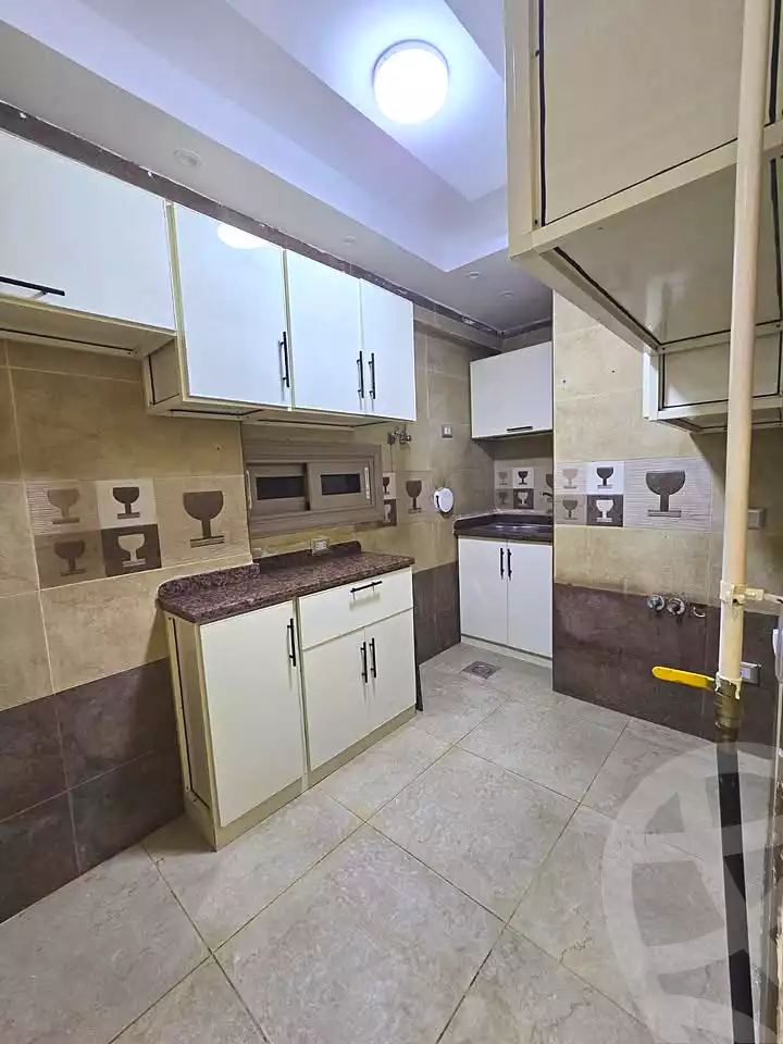 https://aqarmap.com.eg/ar/listing/6676853-for-sale-alexandria-el-asafra-l-sfr-bhry-el-geish-rd