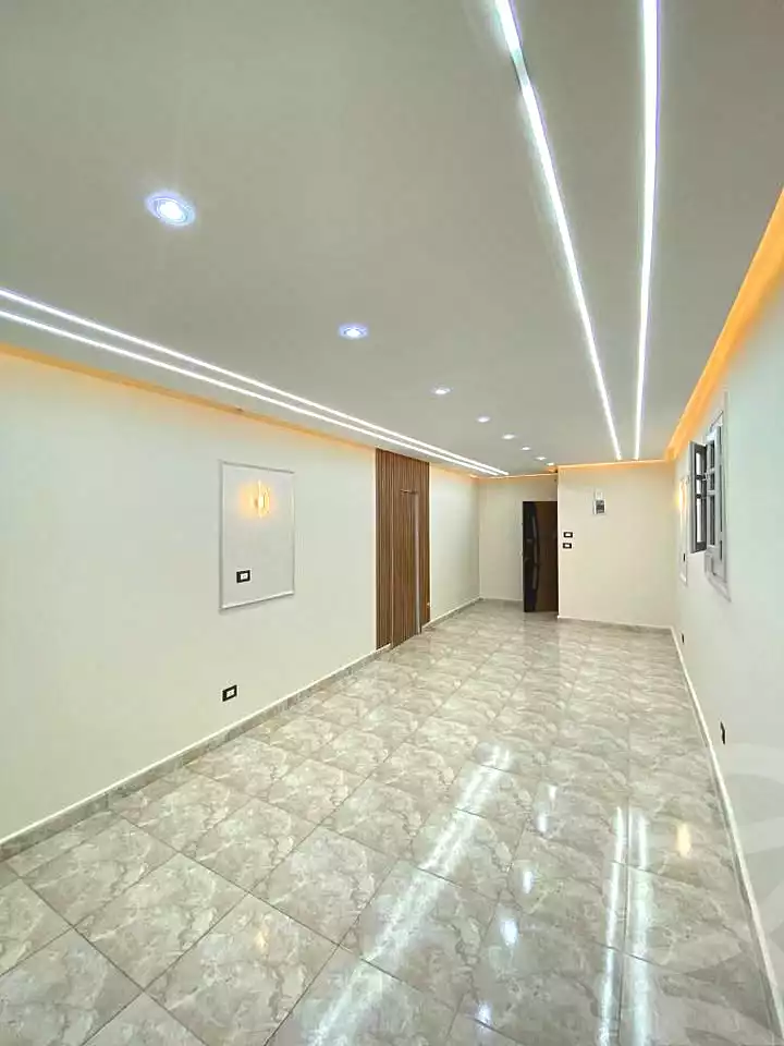 https://aqarmap.com.eg/ar/listing/6677002-for-sale-alexandria-l-jmy-lbytsh-ibrahim-othman-st