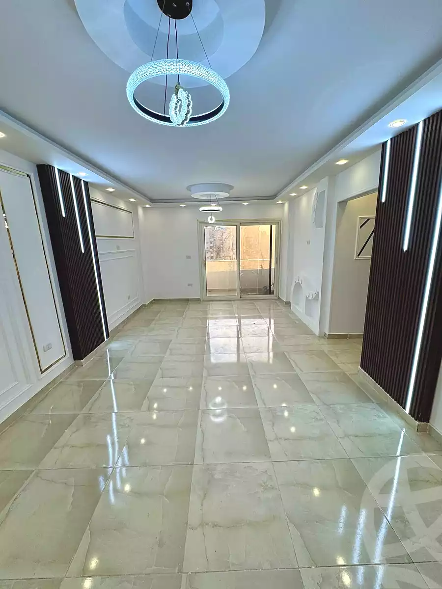 https://aqarmap.com.eg/ar/listing/6676991-for-sale-alexandria-sydy-bshr-sydy-bshr-bhry-gamal-abd-el-nasir-st