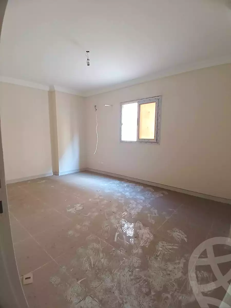 https://aqarmap.com.eg/ar/listing/6677069-for-rent-alexandria-lsywf-city-light-compound