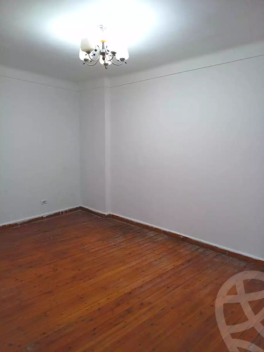 https://aqarmap.com.eg/ar/listing/6677498-for-rent-alexandria-el-mandara-shr-jml-bd-lnsr