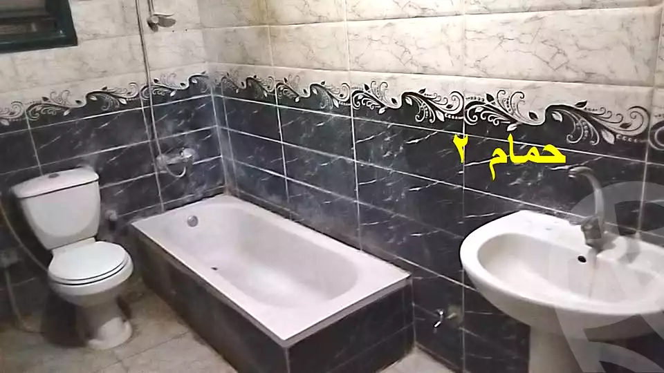 https://aqarmap.com.eg/ar/listing/6677502-for-sale-cairo-helwan-el-shareaa-el-sharby-st