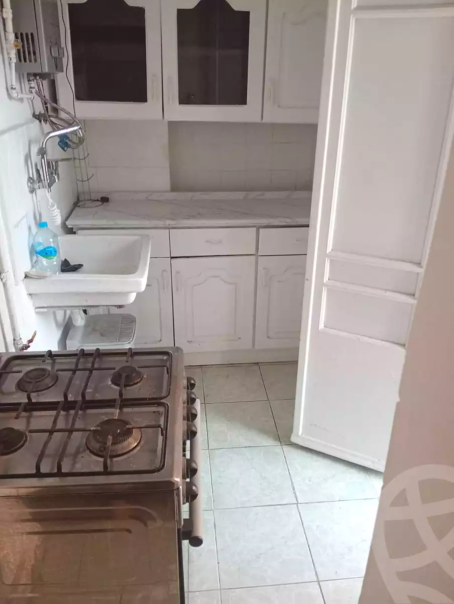 https://aqarmap.com.eg/en/listing/6677629-for-rent-alexandria-moharram-bey-grin-st