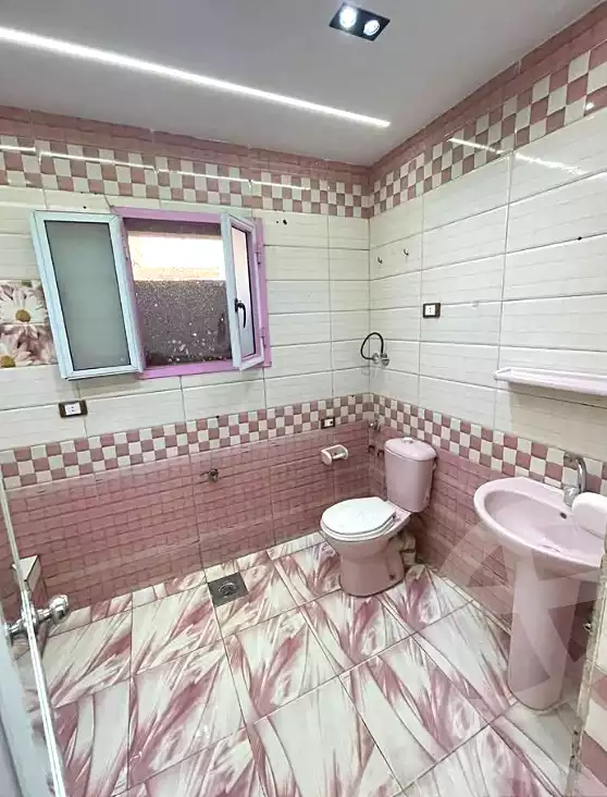 https://aqarmap.com.eg/ar/listing/6677656-for-sale-alexandria-l-jmy-lbytsh-ain-shams-st