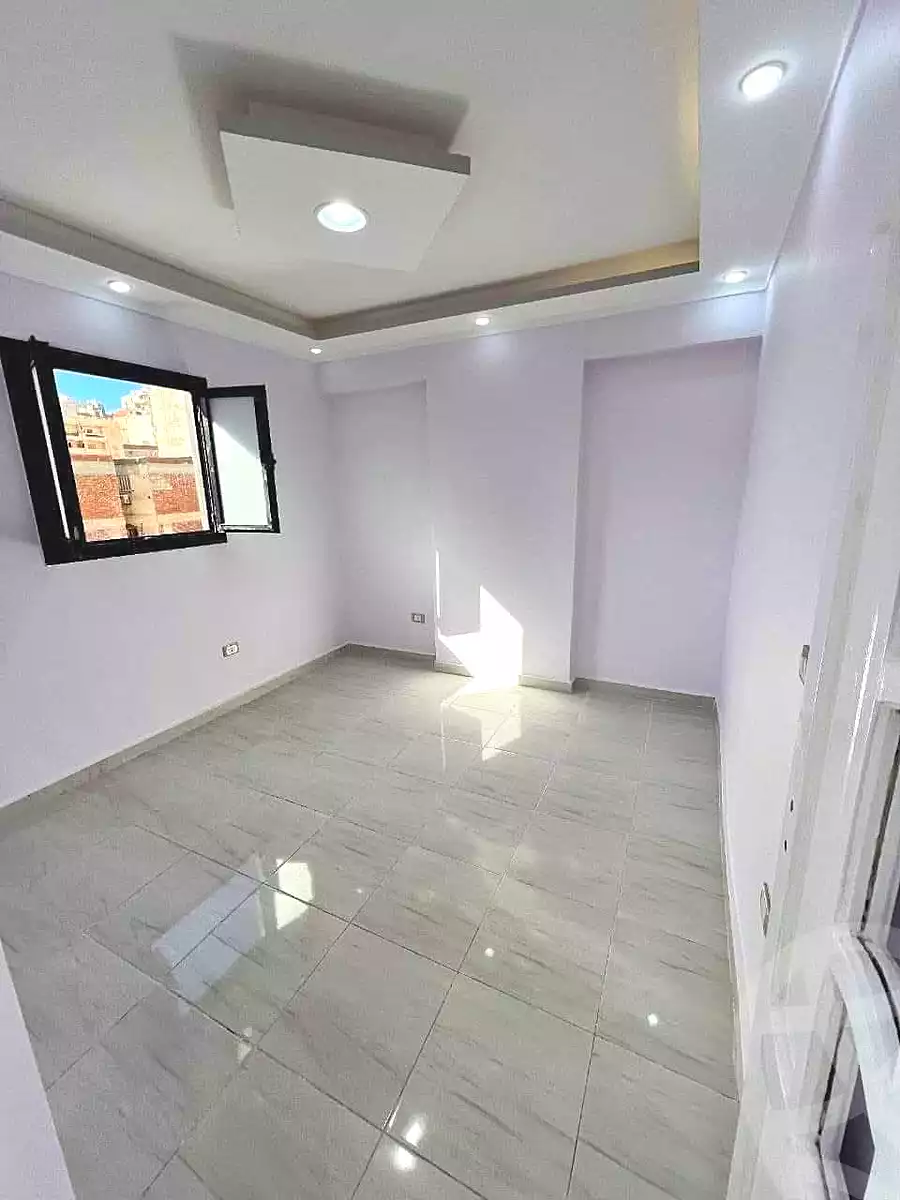 https://aqarmap.com.eg/ar/listing/6678344-for-sale-alexandria-sydy-bshr-sydy-bshr-bhry-khalil-hamada-st